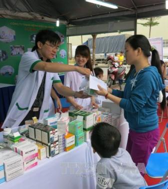 Ngày hội xuân từ thiện cho công nhân Bình Dương ảnh 1